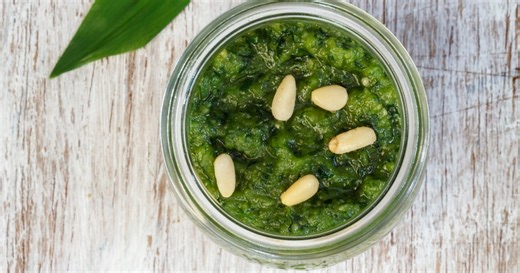 Pesto aux fanes de betterave