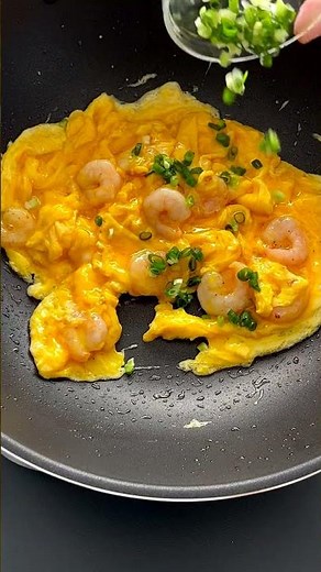 Shrimp with Scrambled Egg