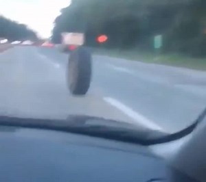 𝓓𝓡𝓞𝓟 𝓘𝓣 - Coub