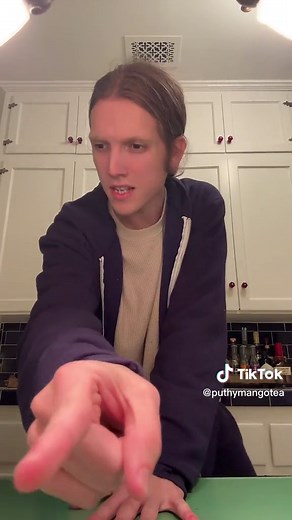 Culinary Techniques in a Modern Kitchen Environment