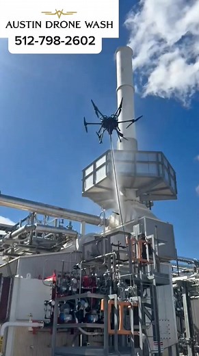 13 reactions | Washing off bird poop with 3500 psi at 200 degrees. Gulf coast refinery. | Austin Drone Wash | Facebook