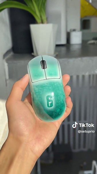 A Customized Logitech G Pro #logitech #logitechgpro #gpro #mouse #gamingmouse