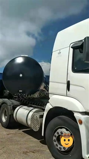 19 reactions | Metanox Ltda Wats 51997224834 #caminhoneiro #carreta #implementos #tanques #caminhão #estrada #amigos #estamosjuntos #supreflex #mangueiras | Mauricio Birck | Facebook