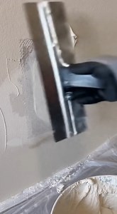 Repairing Water-Damaged Drywall #SeamlessRepair | Renovation Skill