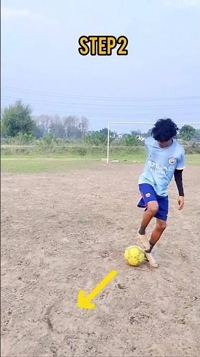 learn this new Football skills 🔥 #shots #football #footballskills #soccer #tutorial @abeshsports
