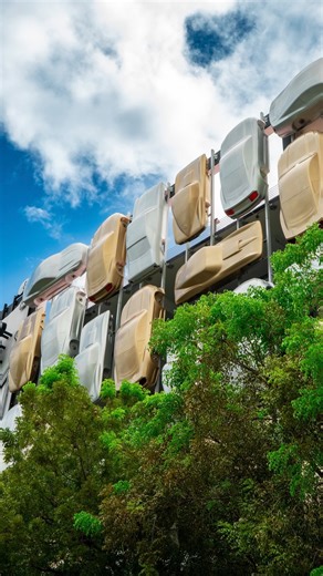 Scroll-stopping scenes. Immerse yourself in the Miami Design District’s art, architecture, and energy. | Miami Design District