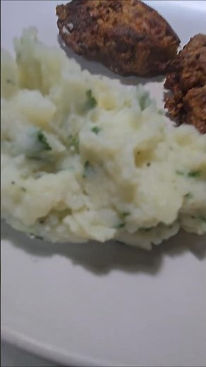 How to make Mashed Potatoes with Garlic,onion or & Parsley 🥔✨