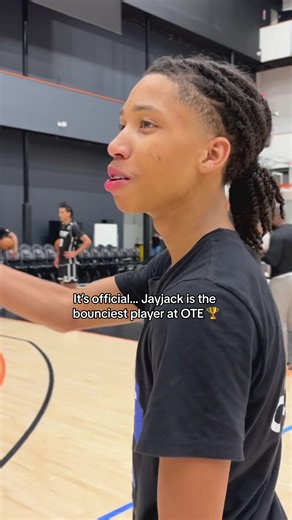 Numbers don’t lie… and neither do the eyes 😳 #ote #rwe #hoops #basketball @Jay Jackson