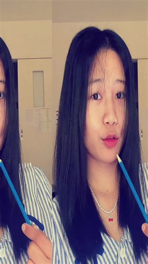 မူရင်းအသံနဲ့ ရယ်မောစေတဲ့ အလှထိုင် ခံစားချက်