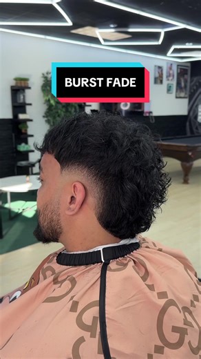 POV: Doing a Burst Fade 💈 Salem, Oregon 📍 link in bio to book📲 #burstfade #tutorial #pov #asmr #salemoregon