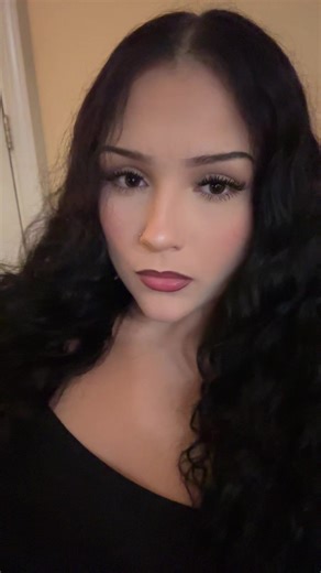 elena (@overiding)’s videos with original sound - MONEY💸