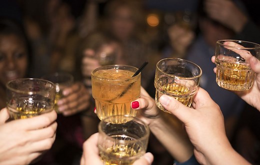 Qu’est-ce que le GHB, la « drogue du violeur » ?