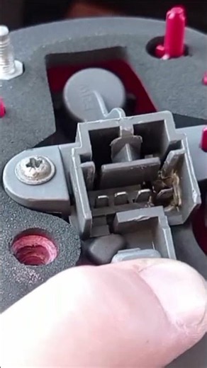 ⚠️ La causa dell'avaria luci posteriori Alfa Romeo 147 #alfaromeo #shortvideo #shorts #shortsvideo