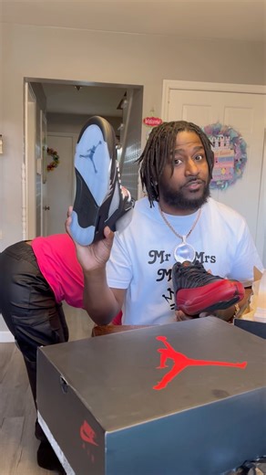 Unboxing Jordan’s with the Mabins episode # 65 😮👀 #funny #mabins #comedy #youtubeshorts