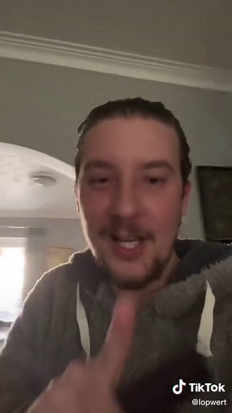 Anker Nebula Cosmos Max 4k Projector Review