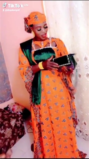 un jolie modèle de brodé 💗