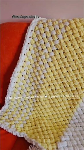 Knitted baby blanket with #alizepuffy #craftyase #crochet #handmade #diy #crochetfacil