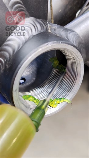 @good.bicycle.service on Instagram: "Selecting and installing a bottom bracket on a bicycle Choosing and installing a bottom bracket on a bicycle becomes simple when you understand the correct standards and fitting technique. This guide shows how to select the right model and mount it securely for smooth pedaling. #bicyclebottombracket #bikebottombracket #cyclebottombracket"