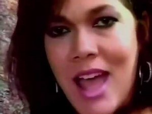 Ángela Carrasco - Boca Rosa (Video Oficial)