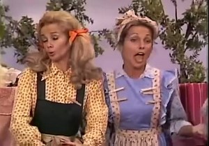 What about Lucy Jones? #heehaw #heehawhoneys Fans of Hee Haw Girls The Hee Haw Honeys #gossipgirls | Biscuits N Gravy’s Roadhouse