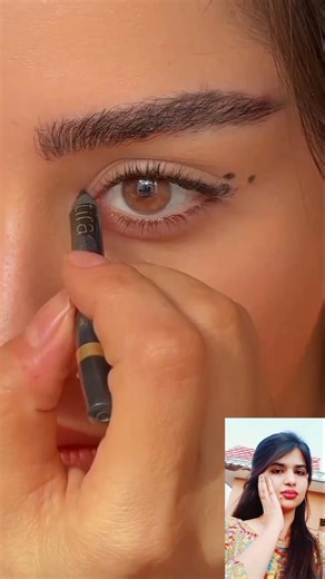 🚫🌿💫Eye Makeup Tutorial #trending #youtube #shots #makeuptricks