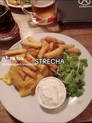 Top 7 Vegan Restaurants in Prague to Visit 🌱🇨🇿