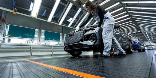 WSJ News Exclusive | Invesco Launches Electric-Vehicle Metals ETF Amid Price Surge