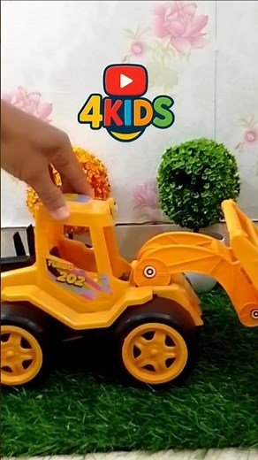 Strong Bulldozer in Action#BulldozerToy #ConstructionToys #BulldozerPower #FunForKids #KidsVideos