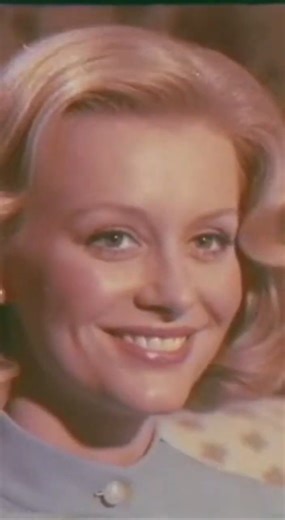 1974 British Beauty Device That “Erased Wrinkles” | The Youth-O-Matic Face Reviver – Parody