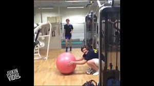 That moment when you realize you need new friends. | This is Happening