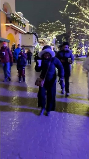 Toronto Nightlife: The Most INSANE Bars & Clubs