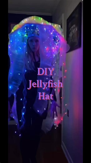 DIY Jellyfish Hat! For the materials I used I have a section in my Amazon list (⛓️ in bio). #diy #tutorial #halloween #jellyfish #costume | LeesyMae Cosplay