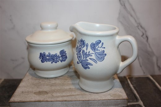 Pfaltzgraff Yorktowne Stoneware Sugar and Creamer Set - Etsy