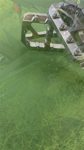 $43.99 Free Shipping Pedal for Light Bee X, Ultra Bee, Segway X160/X260, TALARIA MX4, and E Ride Pro SS www.woodniu.com https://woodniu.com/products/silver-pedals-for-surron-light-bee-x-segway-x160-x260-new-customized-modified-pedals-foot-pegs-e-bike-for-surron-motorcycle-part-1 | Woodniu Racein | Facebook