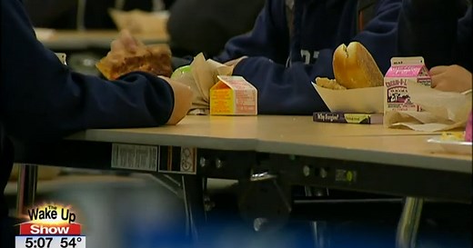 Free lunch program to be renewed for qualified Washington schools