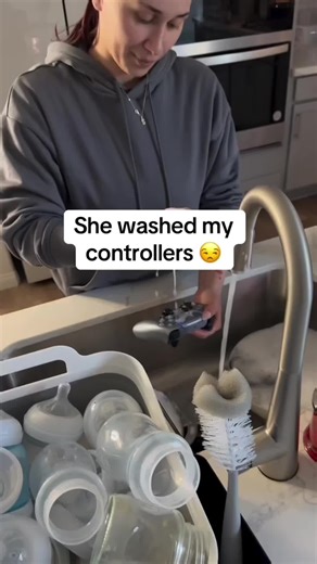 bro .. #viral #games #gamerentiktok #cod #callofduty #girls #woman #sad #tragedy