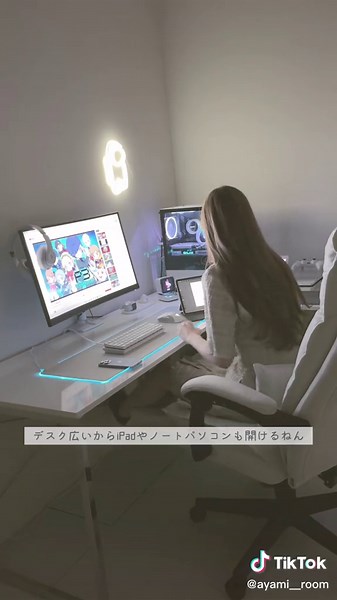 デスク周り、自分の中で完璧すぎてずっとここに居る🥺仕事もゲームも捗る🥺w #ゲーム部屋 #ゲーミングルーム #ナイトルーティン #お部屋 #一人暮らし #デスク周り #デスクツアー