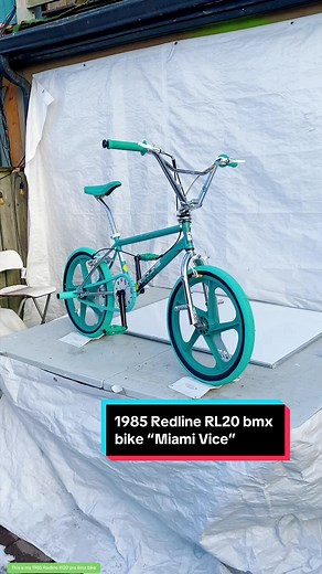 1985 Redline RL20 pro Miami Vice themed BMX freestyle bike. This bike has tons of rare Peregrine 1980s parts on it 🙌 @Harvesterbmx @Insane Chains #oldschoolbmx #vintagebmx #durothethird #redlinebmx #bmx #custombike @Durothethird / 80s BMX / Art