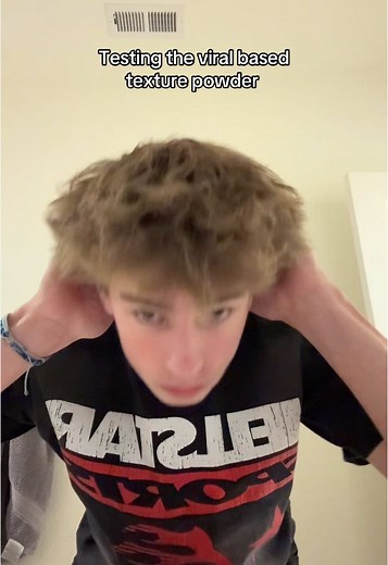 Testing the Based Texture Powder for Perfect Styling