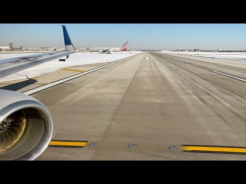 LOUD CFM56 BUZZ 737-800 Takeoff | Winter in Chicago