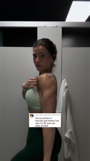 Lea Kirstyn Jennings on Instagram: "Oooooof, I hope she proves me wrong! 😂 I truly feel like some people think weight-loss is some sort of contest on who can get there the fastest. And whatever way you did it can be deemed as wrong and cheating… I’m all for doing what you gotta do, as long as you’re not lying about it and saying you did one thing, when you’re behind the scenes doing the other. Btw, she’s the one afraid of blueberries and rice ❤️‍🩹🫐"