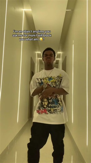 Understanding the Humor Behind 'I'm an Object' Meme