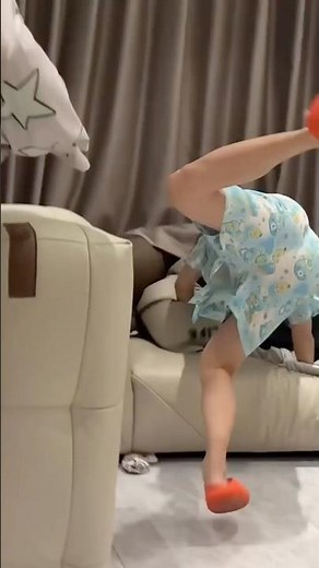 They Decided To Have A Slap Battle