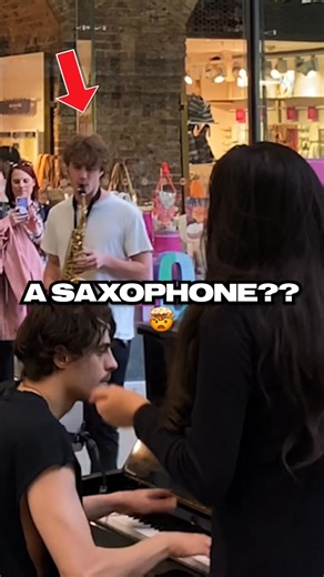 watch what she will do 🤯 . I was playing in London train station when this girl came up to me.. turns out she is a world famous STAR ! thanks Angelina Jordan for joining me on Back to black #piano #backtoblack #AngelinaJordan . why do you think she took her shoes off ?? tell me in the comments! | Aurelien Froissart