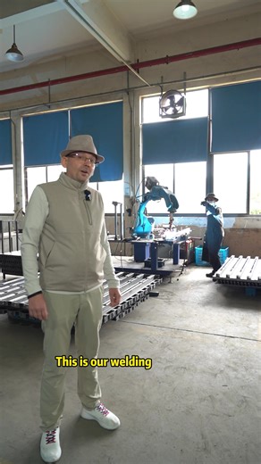 With our #DIYDesk kits, you can create a custom office setup that suits your unique needs. #OfficeDesign #ErgonomicDesk#StandingDesk#ElectricDesk