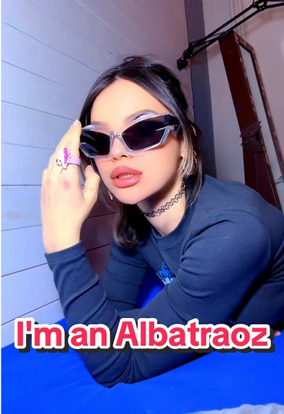#albatraoz #fuckthat #littlemouse
