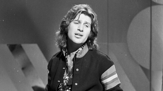 Mort de Mike Brant dans des circonstances troubles il y a 50 ans : sa nièce “ne retient que deux hypothèses”