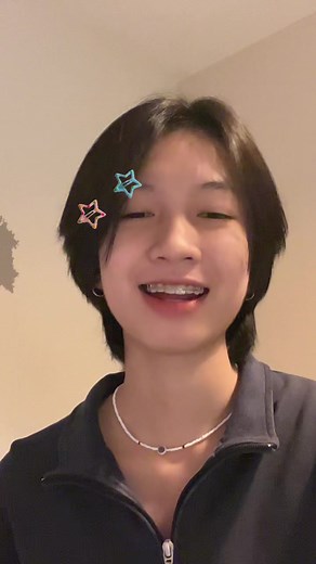 Product Showcase: Blue and White Box Unboxing