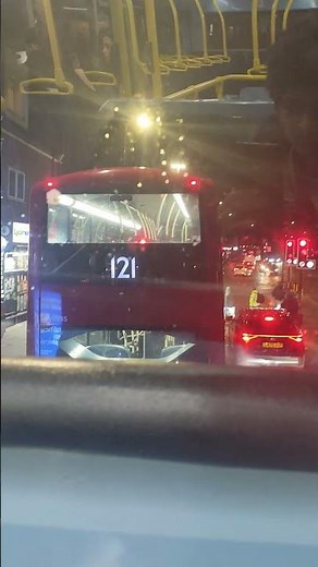 121 bus route (LJ13CLO DW535)