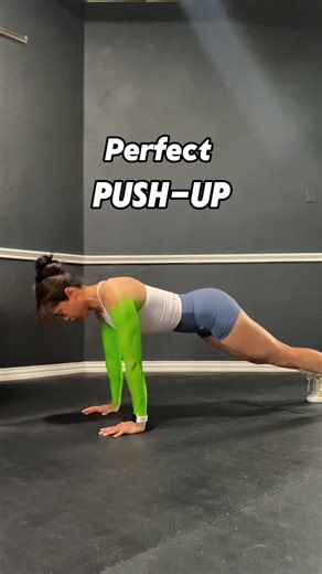 The push-up is a compound, multi-joint movement. It doesn't just work your chest - it also targets the anterior deltoids and triceps. While the chest muscles are the primary focus, your shoulders and arms play a major role in the movement. To perform push-ups with proper form and get the most benefit, here are 4 key details you need to focus on: 1. Elbow angle & hand position Keep elbows at about a 45° angle by externally rotating your shoulders. Spread your fingers for better stability and wris
